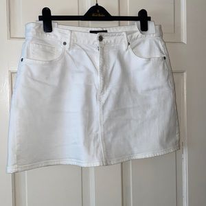 Banana Republic White Jean Skirt